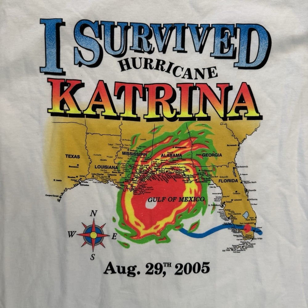 Vintage I Survived Hurricane Katrina White T Shirt 2005‎ Size XL - Picture 2 of 5